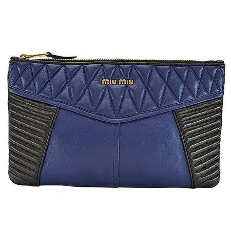 miu miu rp0371-2a9e-f0qet clutch bunt|Miu Miu Clutches .